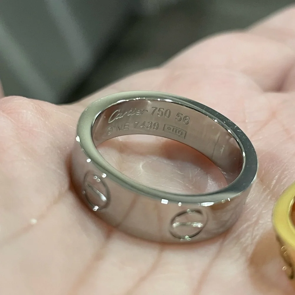 NEW CLASSIC MODEL SCREW RING LOVE BAND RING - Picture 11 of 15